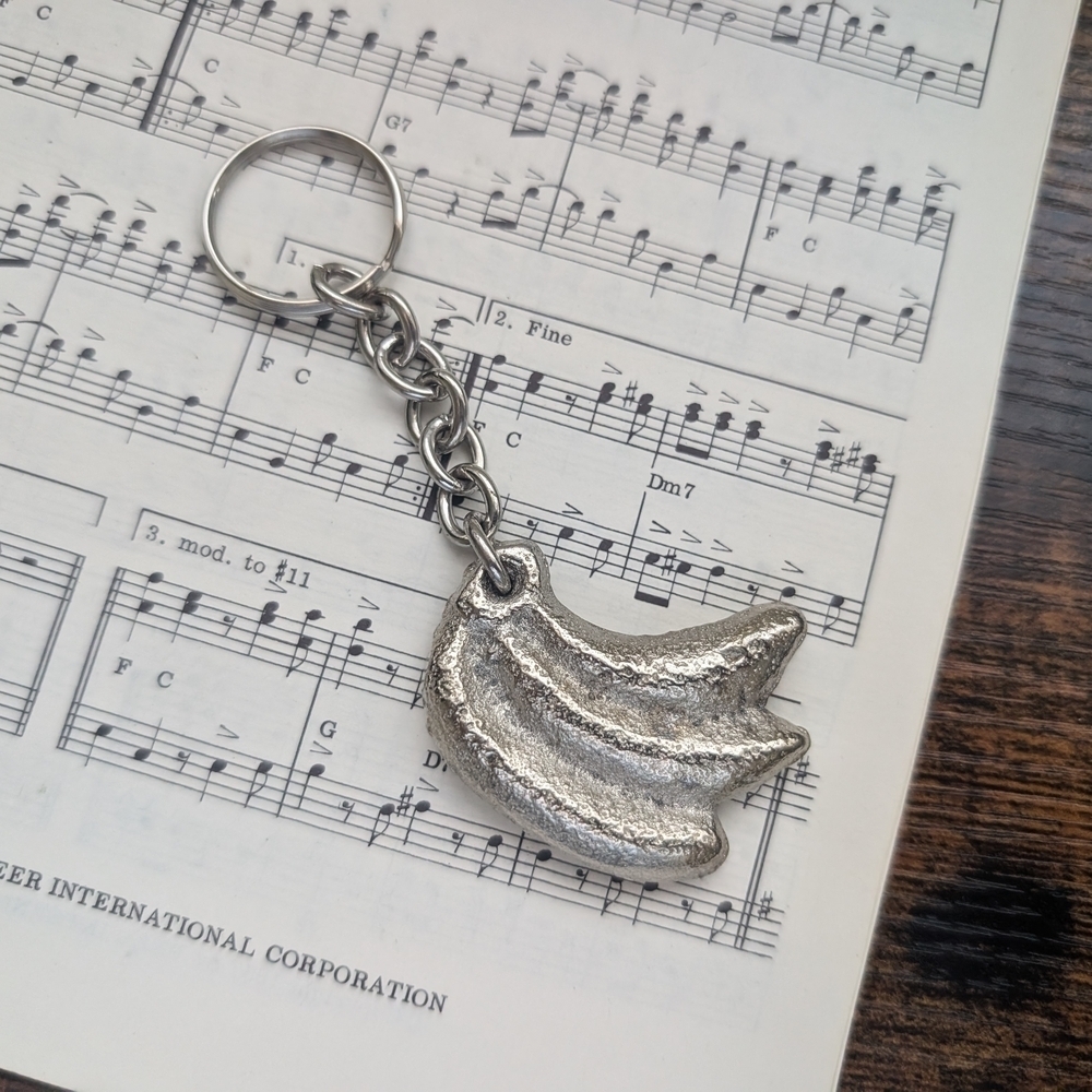 Silver Unusual Keychain - Picture 4 of 6